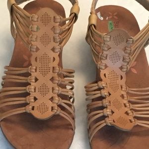 Baretraps Womens Sandal "Haydin" Ankle Strap